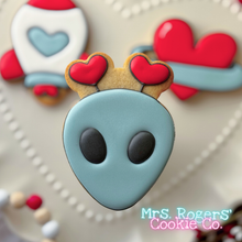 Load image into Gallery viewer, "Stellar Valentine" Saturday, Janurary 24th 10am - Kid's & Family Beginner Class