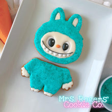Load image into Gallery viewer, Kid&#39;s &amp; Family Beginner Class - &quot;Summer Chillin&#39; with Labubu!!&quot; Sunday, July 27th, 12pm
